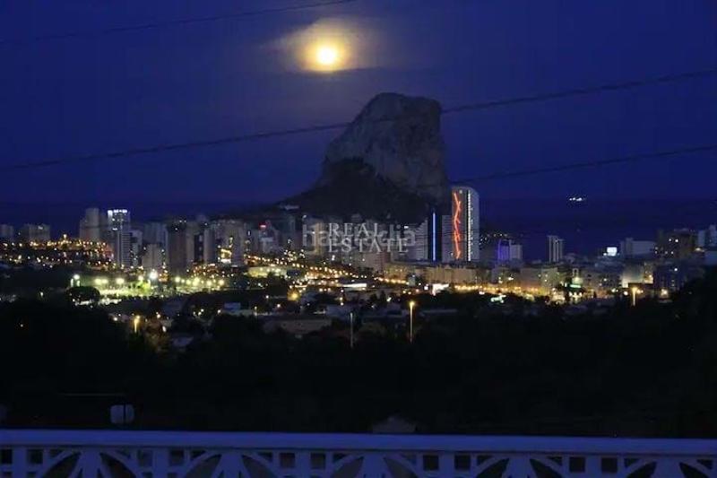 Foto c9712e56-8f0f-4ae5-9b03-4b95e31737bd. Casa con piscina in Benicolada - Las Adelfas Calp