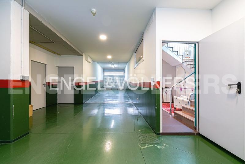 Foto 83b5975a-3a11-404d-9088-60b5a38a78f8. Casa amb calefacció aparcament piscina a Coruxo - Oia - Saiáns Vigo