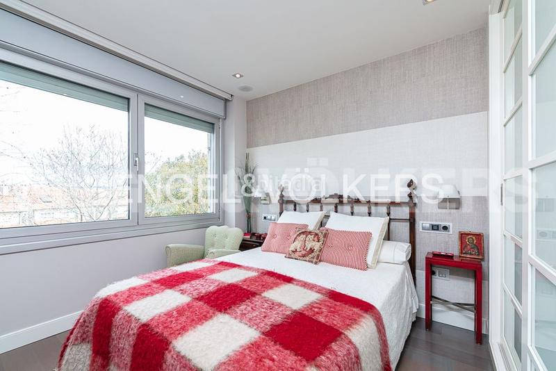 Foto a9881583-c28d-4351-9146-afb4093d2724. Casa amb calefacció aparcament piscina a Coruxo - Oia - Saiáns Vigo