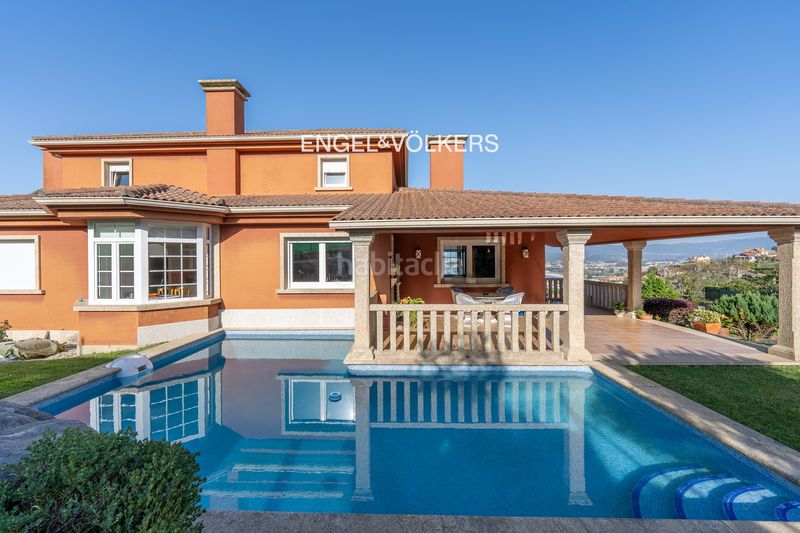Foto e43010d6-1220-4017-8285-c1e18c347cc8. Casa amb calefacció aparcament piscina a Baiona