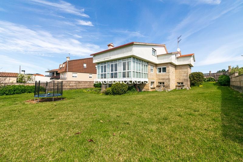 Foto 8041d829-82ee-439d-a0ef-feee2d6a9c54. Casa amb calefacció a Panxón Nigrán