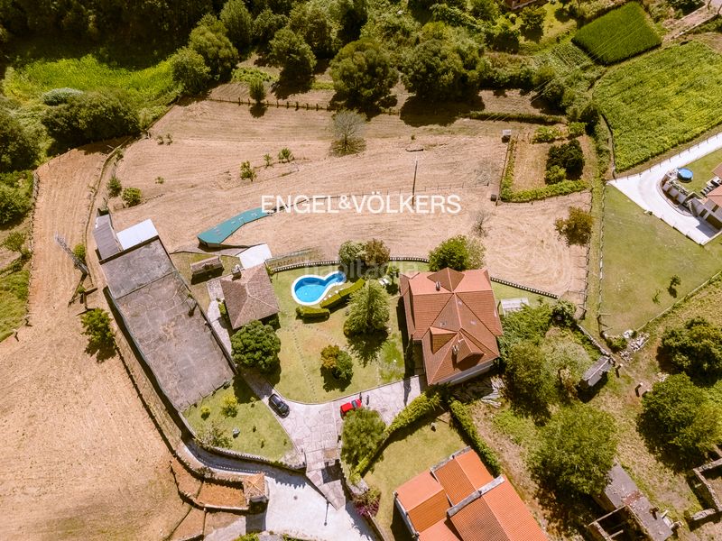 Foto 8403d3ea-b15a-440d-ab33-43ea15ddd4e8. Casa amb calefacció piscina a Gondomar