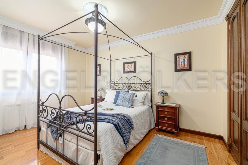 Foto 2dcac8b4-4a23-4170-8847-c7971aa3d3d5. Casa con riscaldamento parcheggio piscina in Gondomar