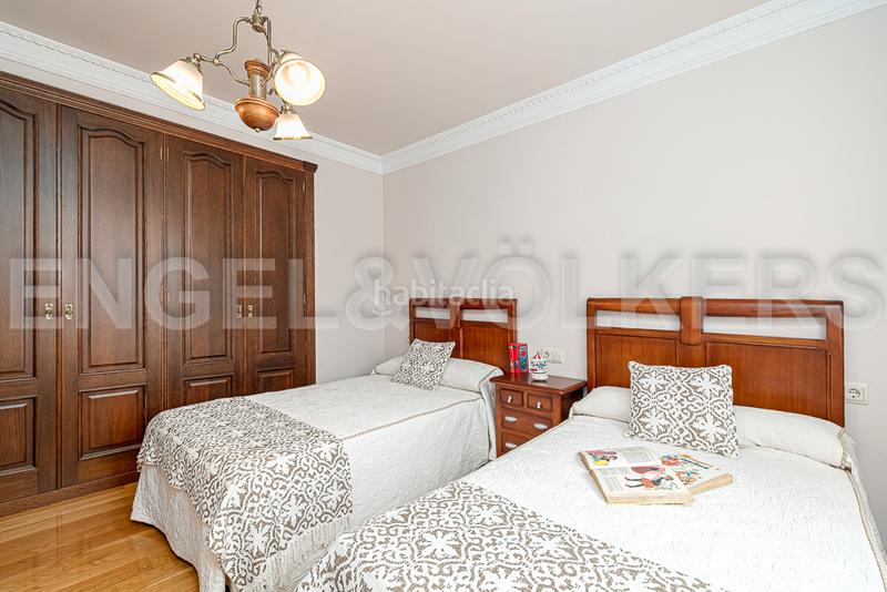 Foto 305fa0d0-c450-423a-9fff-aede6387b485. Casa con riscaldamento parcheggio piscina in Gondomar