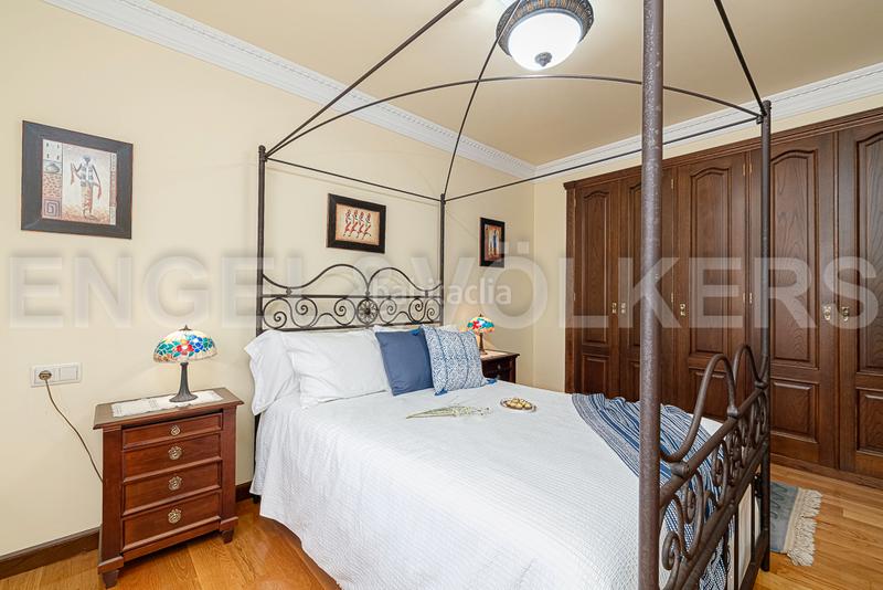 Foto 5564f9f6-f90a-47d7-8907-54fcf753b6f7. Casa con riscaldamento parcheggio piscina in Gondomar