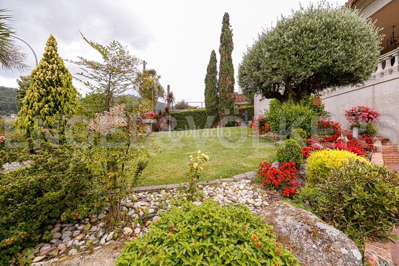 Foto 92da5966-6cc3-4907-b2dc-577acc7e14ab. Casa con riscaldamento parcheggio piscina in Gondomar