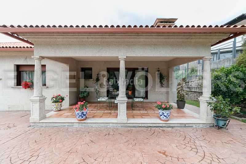 Foto b6b25396-a07b-4f79-b328-c738a55a0ca3. Casa con riscaldamento parcheggio piscina in Gondomar