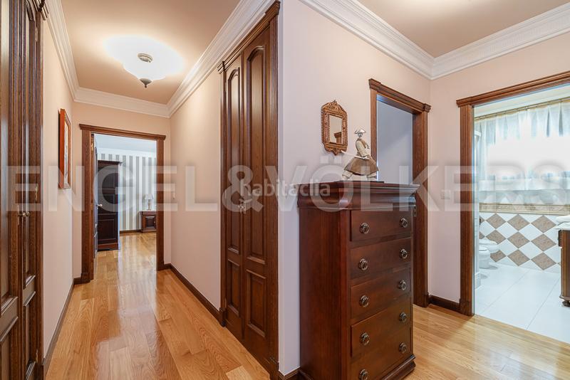 Foto cabf97c3-1fee-439b-aad4-2c2cc7530edf. Casa con riscaldamento parcheggio piscina in Gondomar