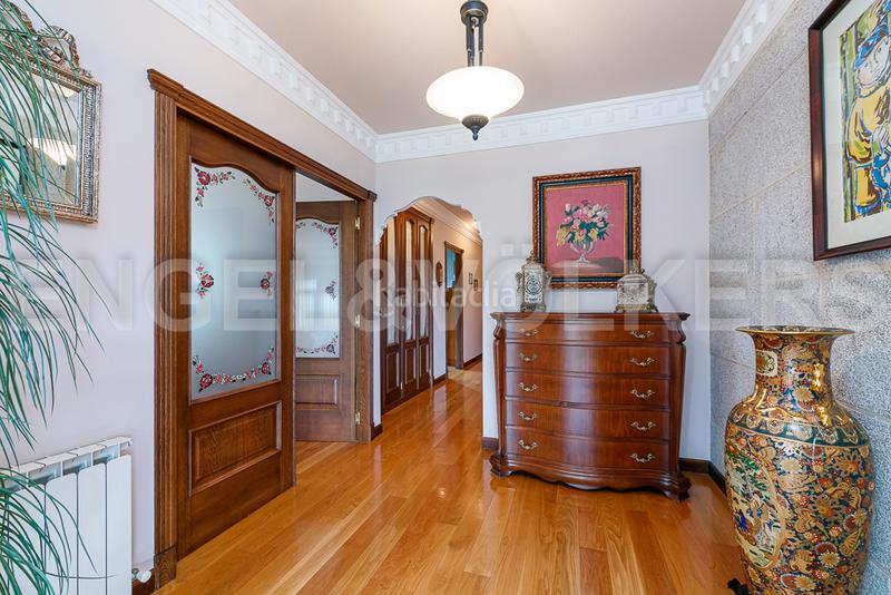 Foto f47ce164-08ce-4b9b-8763-fd77e052bea5. Casa con riscaldamento parcheggio piscina in Gondomar