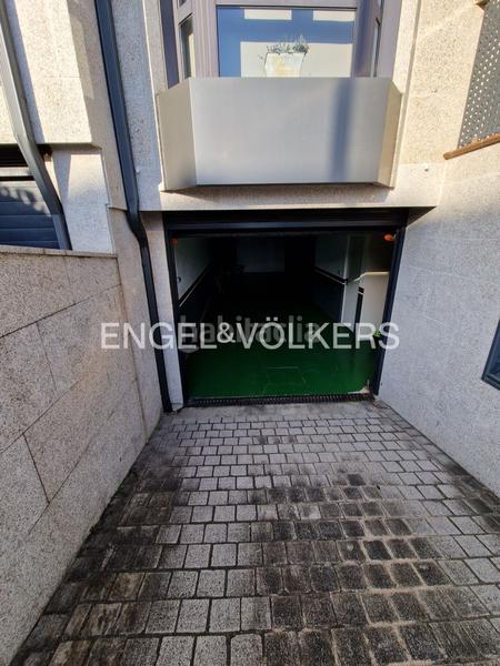Foto 916e3202-53ef-4840-9b14-3f27a2eb36b1. Maison avec chauffage parking dans Sardoma - Castrelos Vigo