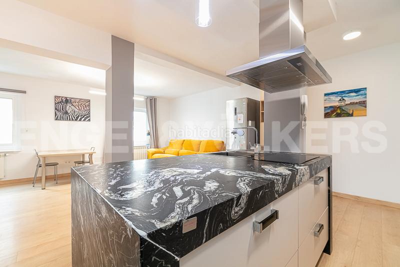 Foto 7f23d9ea-920c-40d0-813b-235ab625fa16. Apartamento piso en rentabilidad en sanjurjo badía en Vigo