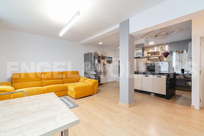 Foto d3052f59-a10b-4fa4-9a39-e62e3ea492ba. Apartamento piso en rentabilidad en sanjurjo badía en Vigo