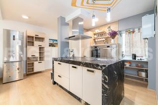 Apartament en Teis. Piso en rentabilidad  en sanjurjo bada