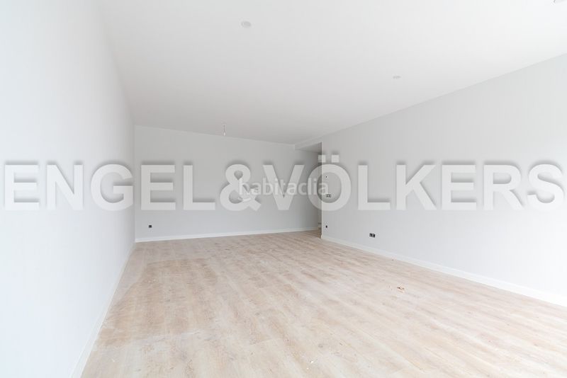 Foto 31eacae0-5c6a-4dc2-9ac3-42f60aed7975. Pis amb calefacció aparcament a Coruxo - Oia - Saiáns Vigo