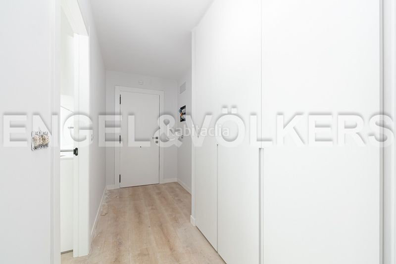 Foto 781d98d0-87ce-4cb2-a016-9f188b3c46b1. Pis amb calefacció aparcament a Coruxo - Oia - Saiáns Vigo