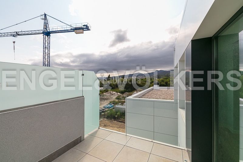 Foto b283f19a-e619-45c5-b337-b8da0e7c505b. Pis amb calefacció aparcament a Coruxo - Oia - Saiáns Vigo