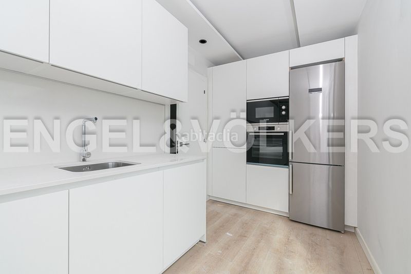 Foto fc31b911-ec2d-43d0-8b68-b2e9030059c2. Pis amb calefacció aparcament a Coruxo - Oia - Saiáns Vigo