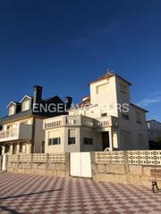 Maison à Panxón. Casa en primera linea playa en panxón