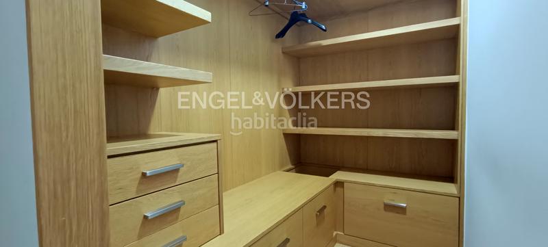 Foto 1d76dcf9-2c2a-4a52-b2b5-34e549d81717. Location appartement avec chauffage dans As Travesas - Balaidos Vigo
