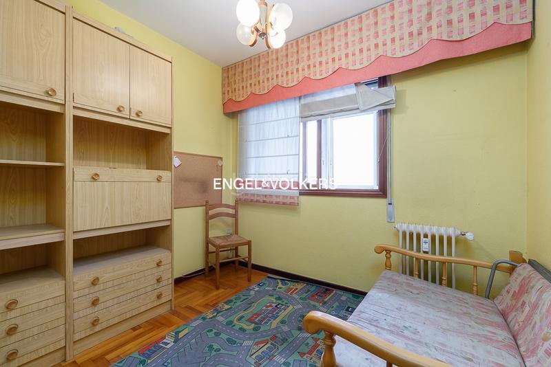 Foto fac53f7a-bdd7-46e7-975c-d29c6a6c8b1a. Miete appartement mit heizung parking in Plaza España - Corte Inglés Vigo