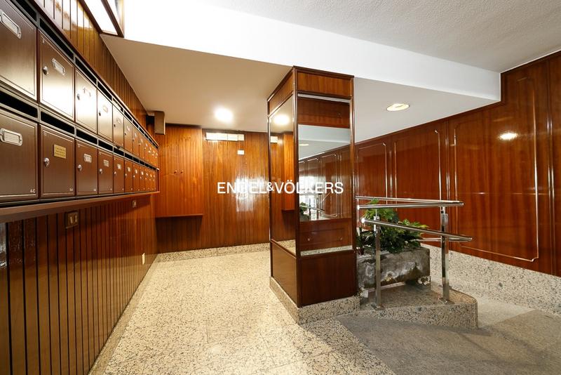 Foto c5132660-d7bf-406f-8358-bc87fb00323f. Rent apartment with heating parking in Plaza España - Corte Inglés Vigo