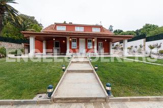 Maison à O Castro. Precioso chalet con jardín en el castro de vigo