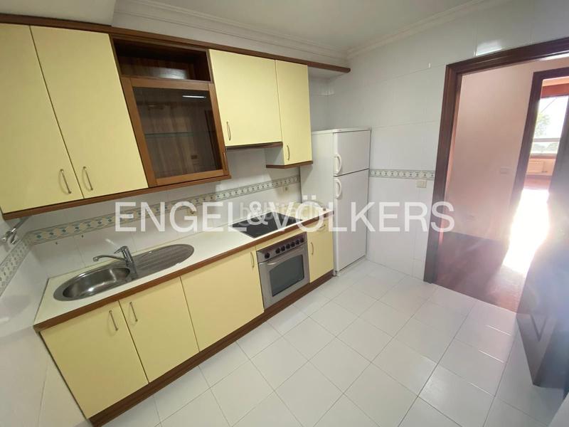 Foto 44ebc08a-81b4-4a54-8d28-85f5c93c3ff8. Appartement avec chauffage dans Alcabre Vigo