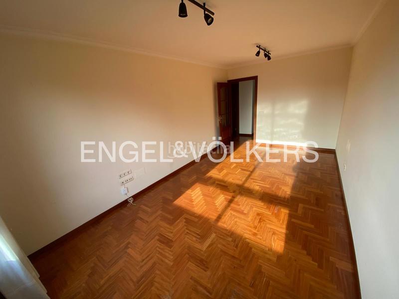 Foto f0d33022-04d7-40cb-8fac-3681503e7f52. Appartement avec chauffage dans Alcabre Vigo