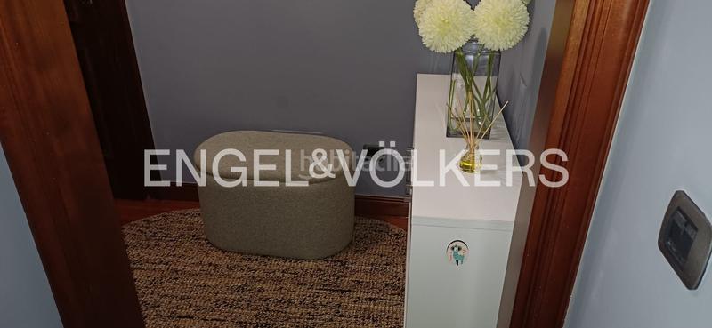 Foto 5a98ea03-1a1d-4250-a041-89d3c2fe62b8. Miete appartement mit heizung parking in Berbés - Peritos Vigo