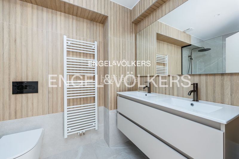 Foto d95173a1-6524-4ae3-a5a8-19dcff263b1b. Apartament amb calefacció aparcament a Plaza España - Corte Inglés Vigo