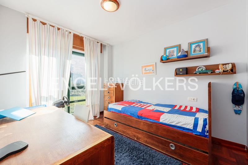 Foto 5264235e-bb34-4ae3-9f34-ec732b12e4b7. Semi detached house with heating parking in Nigrán centro Nigrán