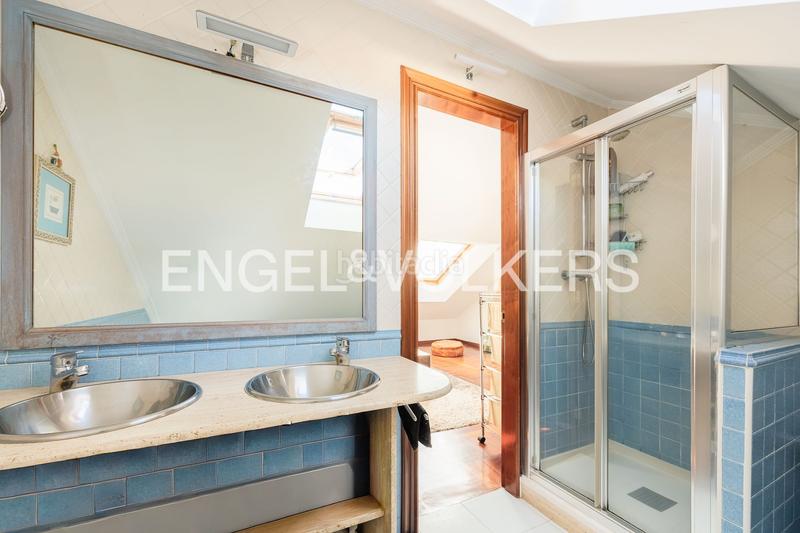 Foto aa6809e1-e7f9-4373-a054-c67fa4dfb787. Semi detached house with heating parking in Nigrán centro Nigrán