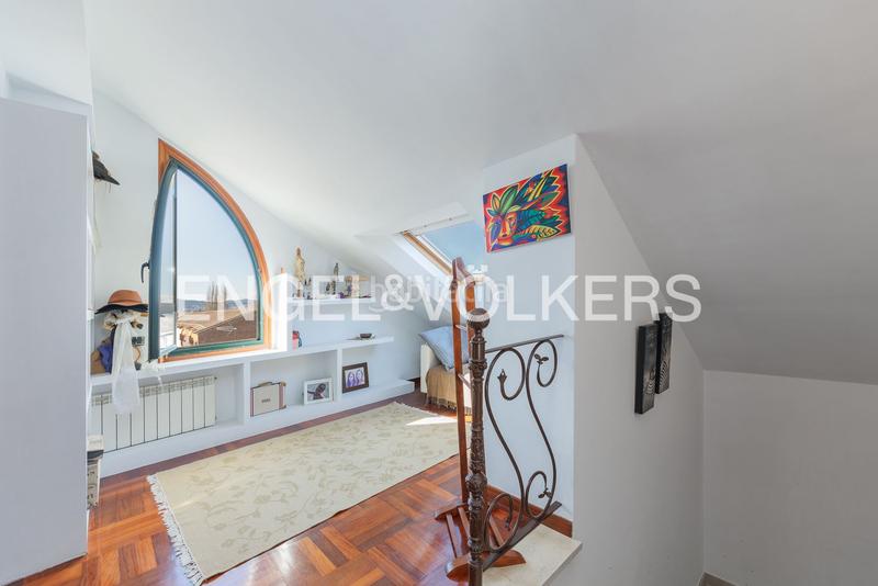 Foto b3c41421-96de-470b-acb8-dab107370d9c. Semi detached house with heating parking in Nigrán centro Nigrán