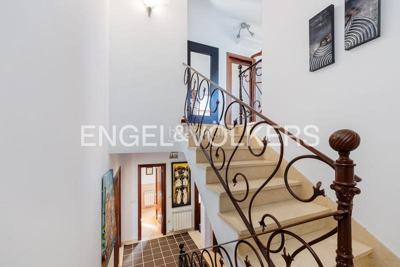 Foto c306810a-a611-401b-b7a9-8223d0cb551e. Semi detached house with heating parking in Nigrán centro Nigrán