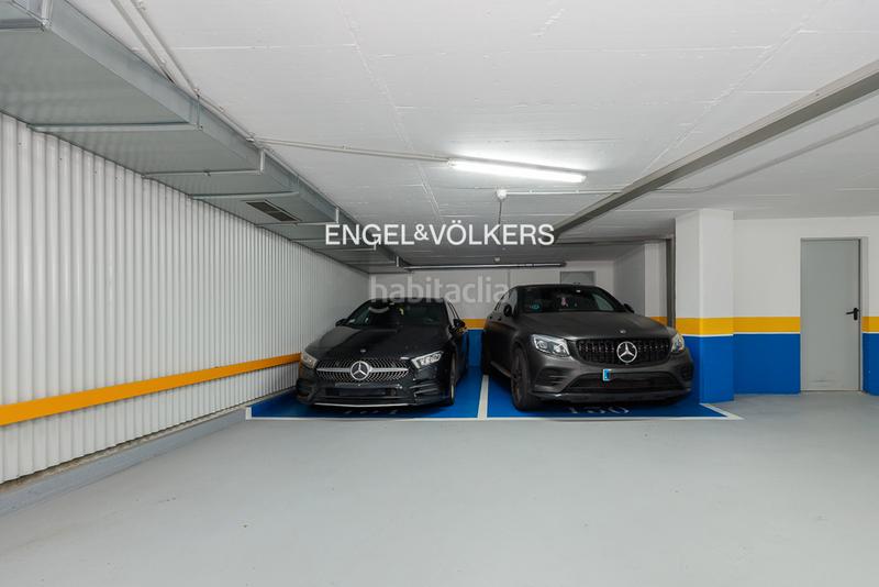 Foto 33ec251c-b00f-45c9-a700-f9b483c318f8. Attico con riscaldamento parcheggio in Centro - Areal Vigo