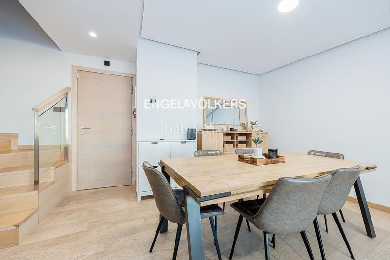 Foto 674c361c-5678-4c05-a92e-02f5a742663d. Attico con riscaldamento parcheggio in Centro - Areal Vigo