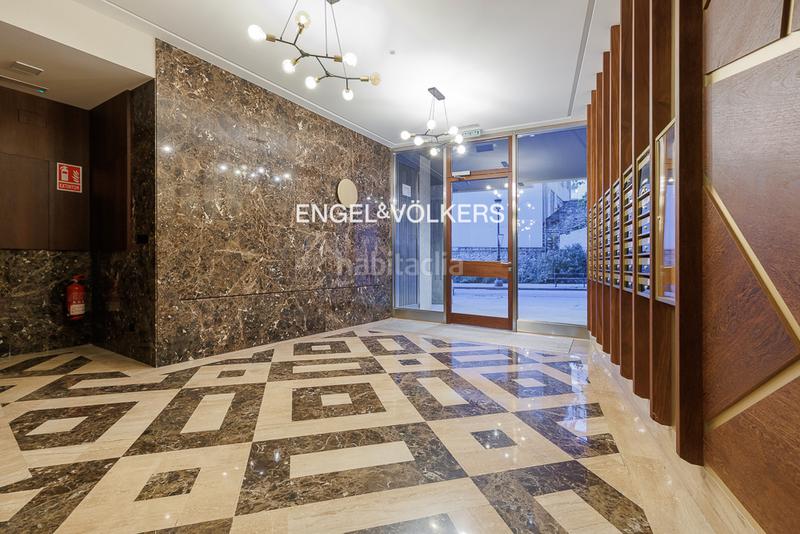 Foto 8306f181-4680-4bf9-8b7c-c07b1cc4744d. Attico con riscaldamento parcheggio in Centro - Areal Vigo