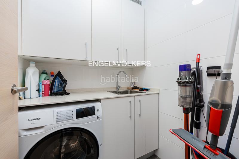 Foto ccd41b03-4c57-4f8e-8a8e-f1f63f9301b2. Attico con riscaldamento parcheggio in Centro - Areal Vigo