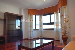 Location Appartement à Navia. Piso teixugueiras