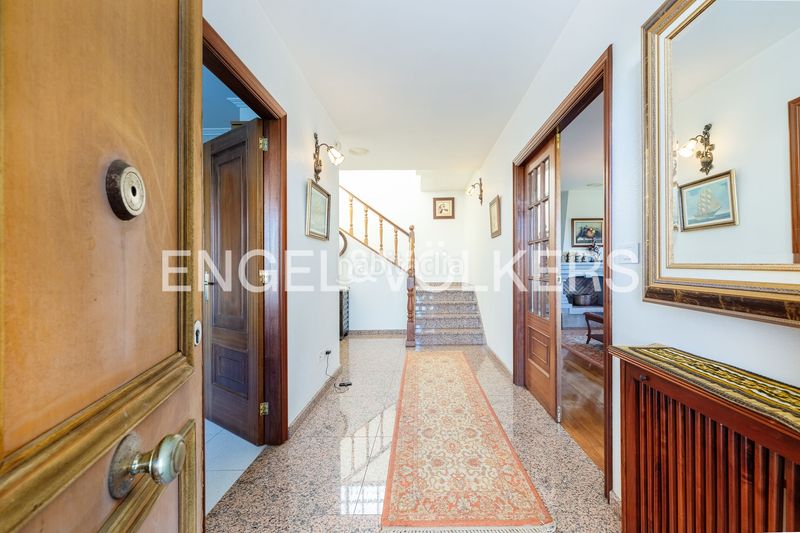 Foto 4dbef1db-a7b2-4641-8a26-1b16c05f37b3. Casa amb calefacció aparcament a Bembrive Vigo