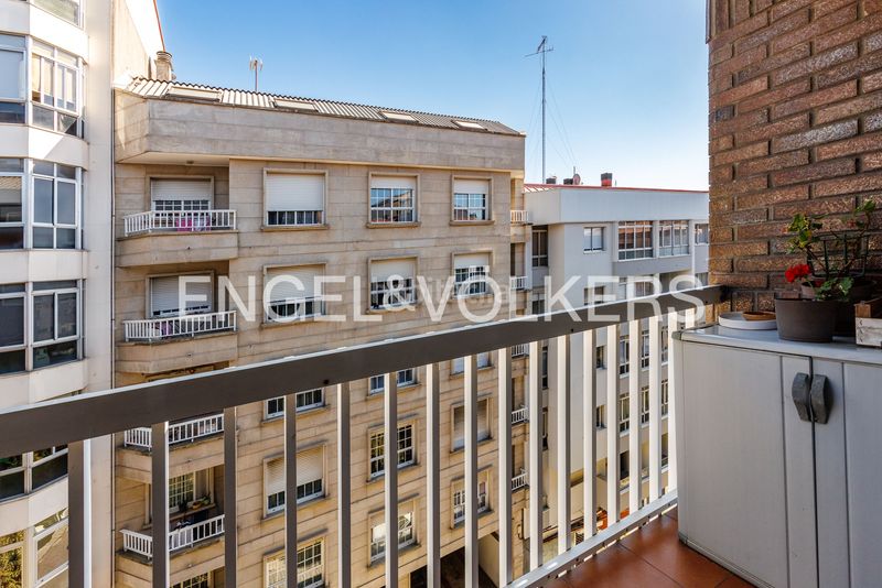 Foto 4fb0d75f-7132-411a-ac37-bf1296fa0a6b. Pis amb calefacció aparcament a O Castro Vigo