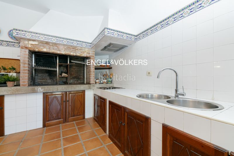 Foto 83926d5d-3e2f-49d8-bd11-5a716e88c1d2. Casa amb calefacció aparcament piscina a San Pedro da Ramallosa Nigrán