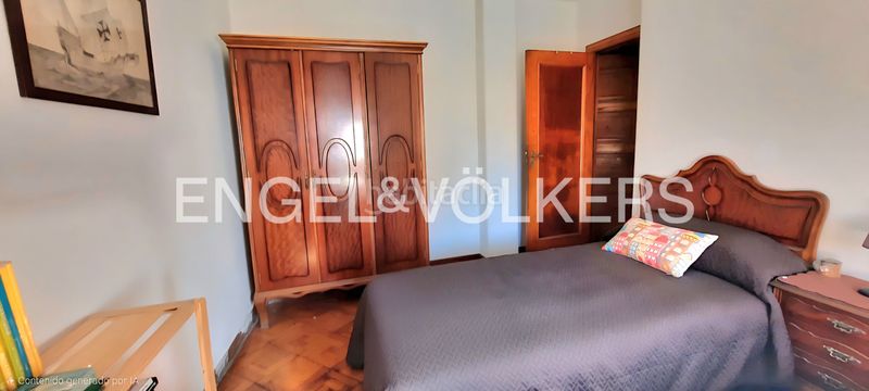 Foto 01e6e808-ba99-4694-ad20-25f7dfe0c0bb. Casa amb calefacció a Teis Vigo
