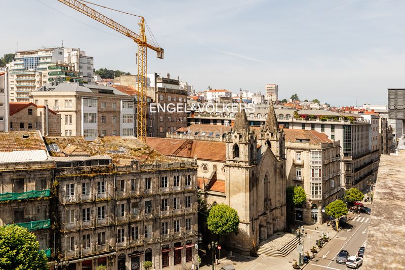 Foto debeac0f-c320-4496-8dfe-6a25e47331ba. Àtic amb calefacció a Centro - Areal Vigo