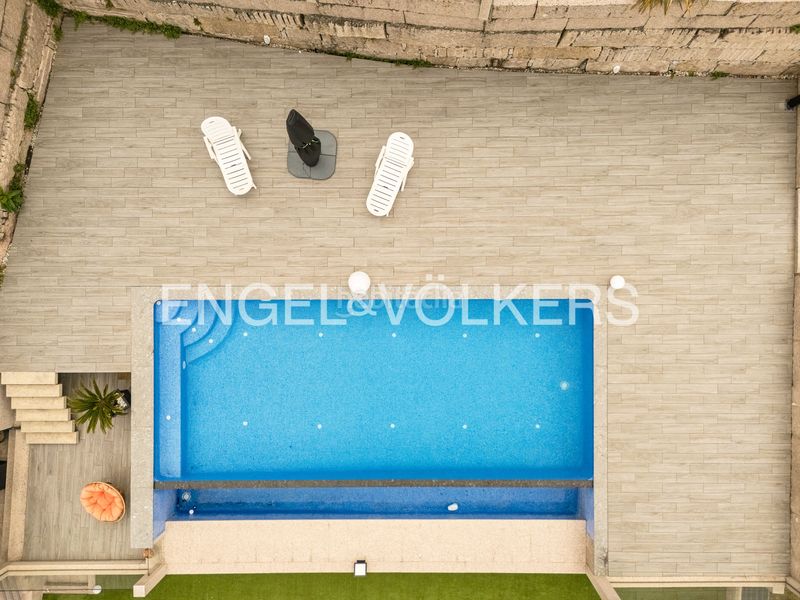 Foto 9e9c0a9f-02f6-42c0-8e5f-1cc1a2c86ccd. Casa amb calefacció aparcament piscina a Oia