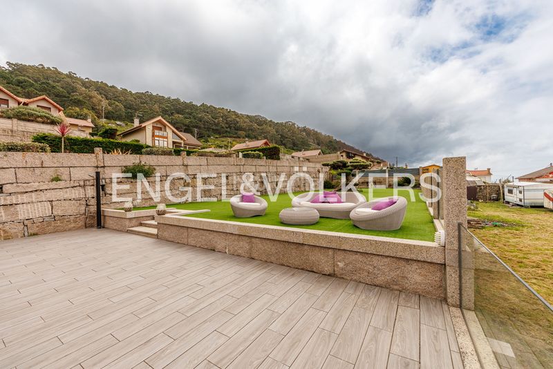 Foto facc63e9-5f5c-42a3-8800-836a6e462292. Casa amb calefacció aparcament piscina a Oia