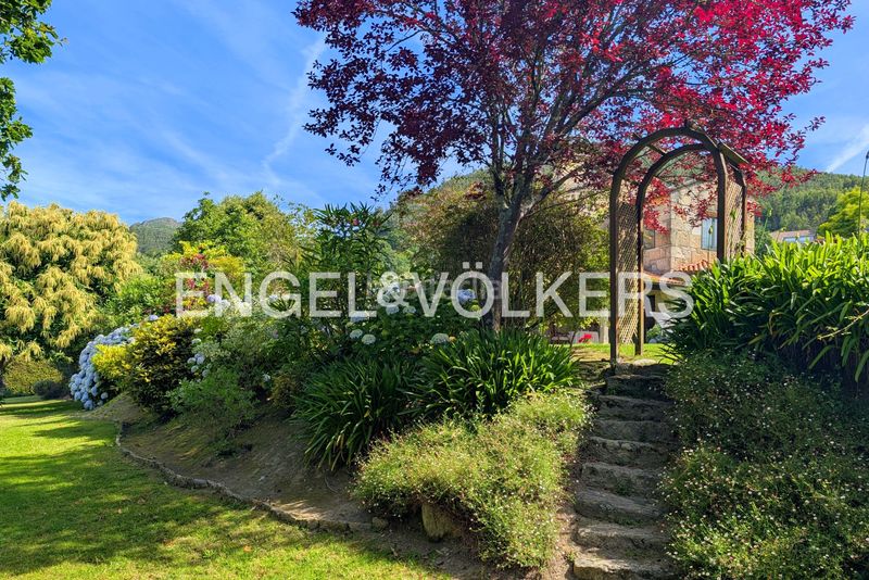 Foto 405a8a6f-a917-4e82-8213-e7554cc9568d. Casa amb calefacció aparcament piscina a Camos Nigrán