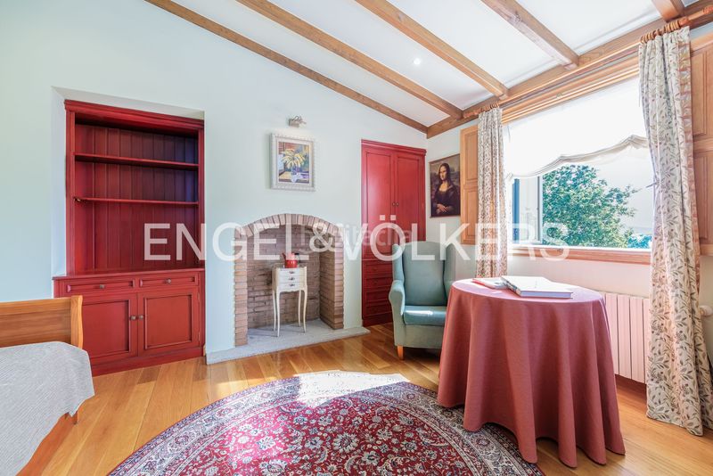 Foto a2a3e5bd-3401-479c-8d2a-889eb19f3bfb. Casa amb calefacció aparcament piscina a Camos Nigrán