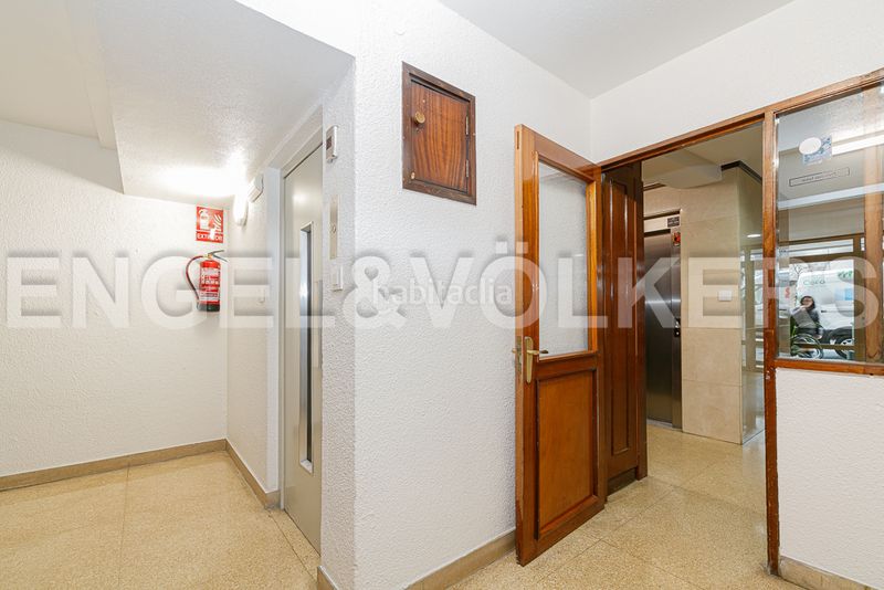 Foto d531b971-e083-44fe-9984-bff5fd1232ae. Pis amb calefacció aparcament a Plaza España - Corte Inglés Vigo