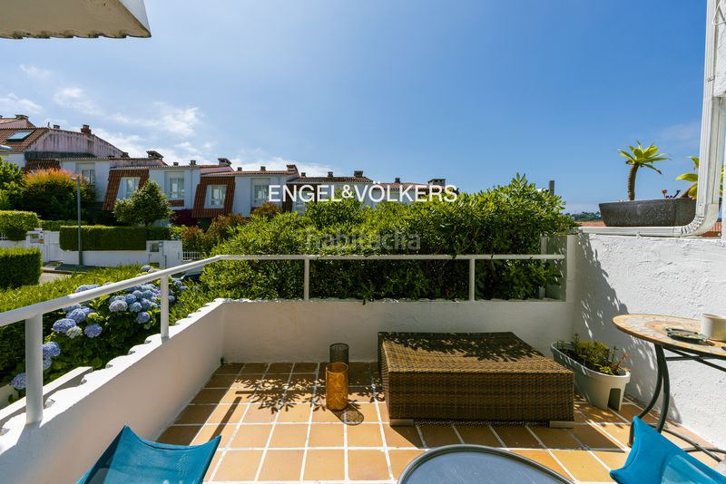 Foto 16fa393c-d794-4a49-9ad7-d6d8134bab7a. Casa amb calefacció aparcament piscina a Baiona